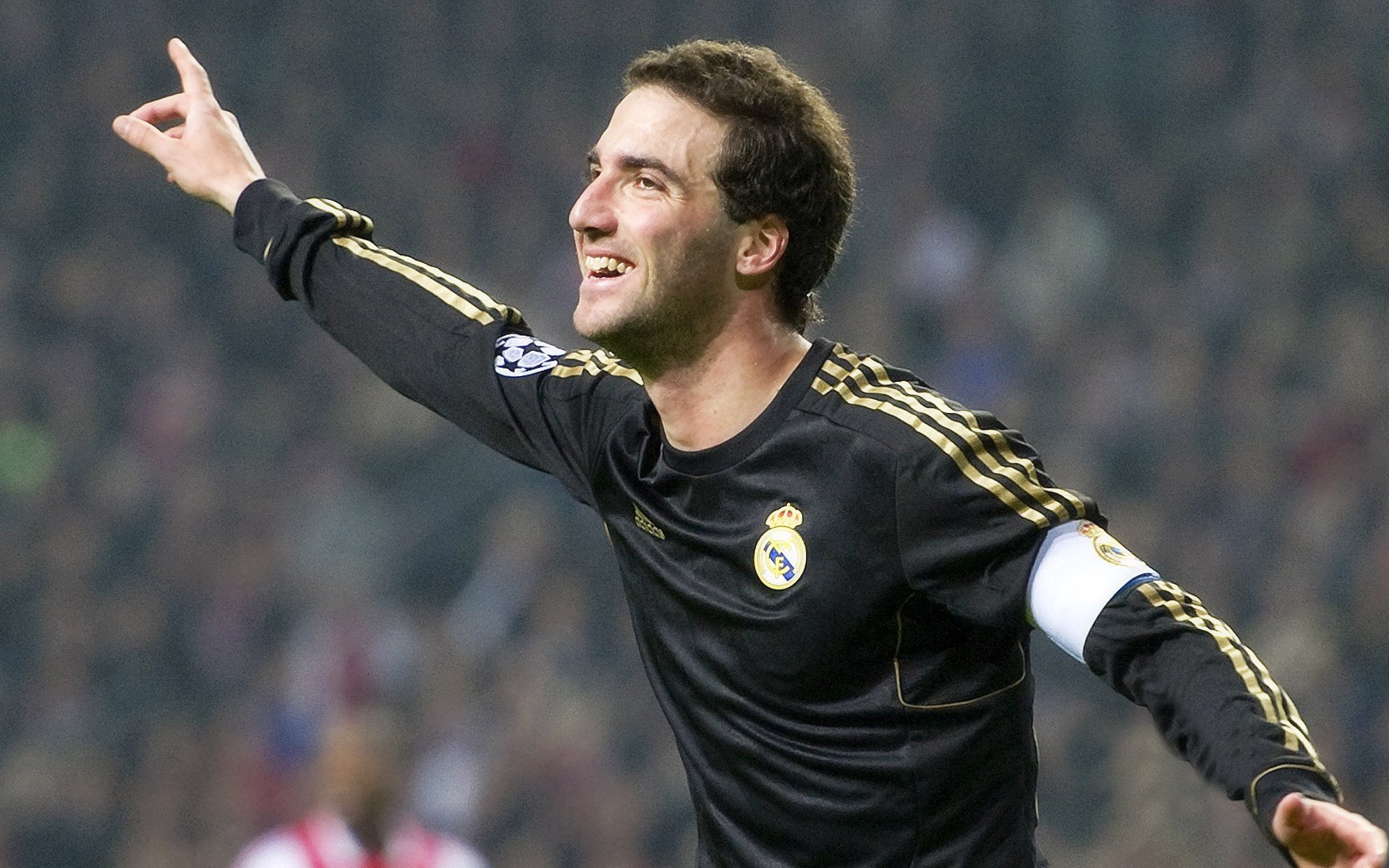 开云体育APP下载-纷纷现身赛场，欧洲国家队燃起胜利奋斗之火，欧洲国家队比赛日时间安排