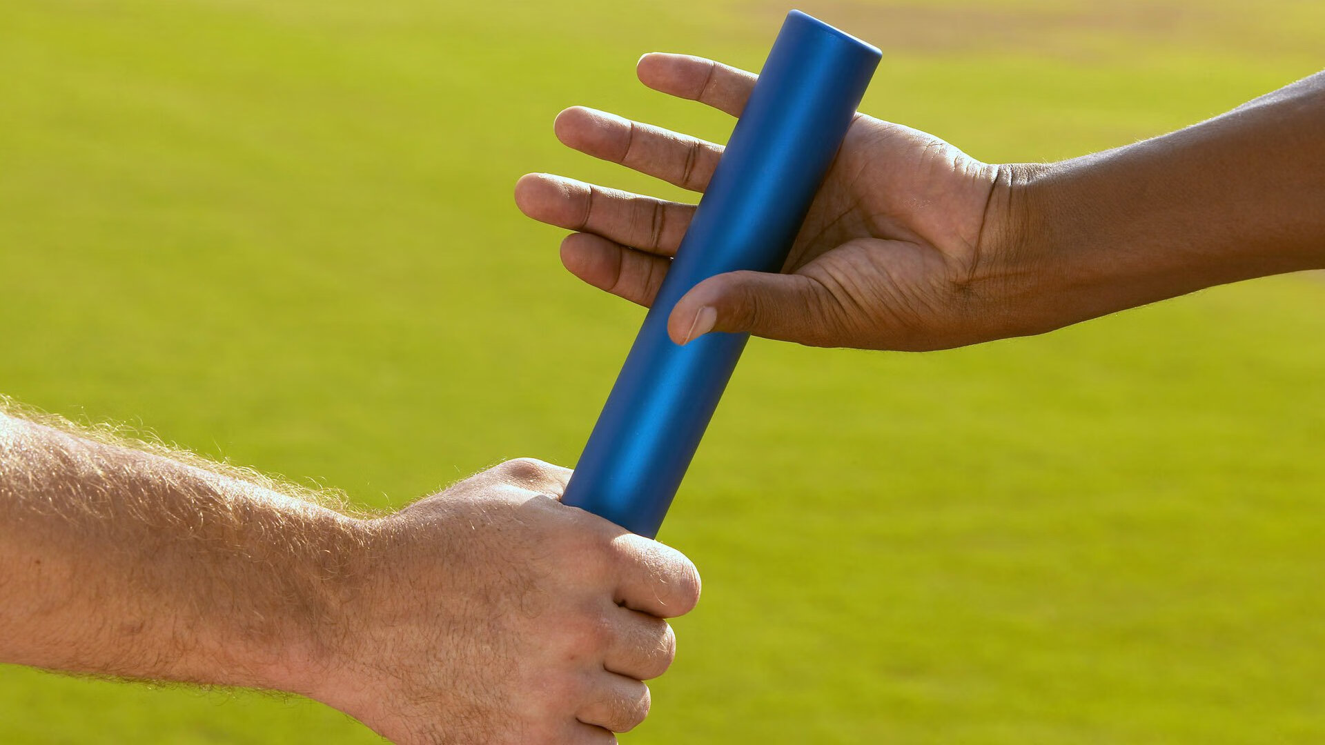 跨界合作打造足球主题的文创产业园,引领新经济增长点,足球文化公园